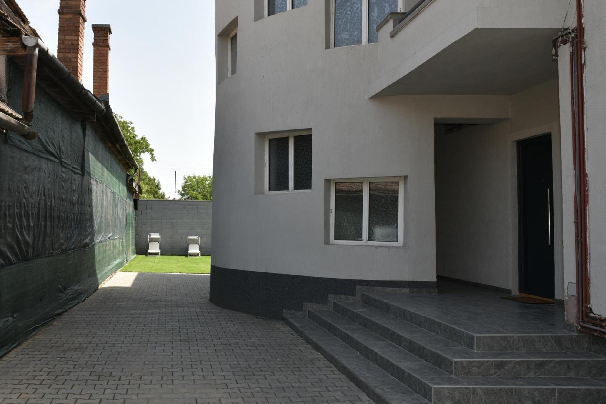 Apartament'S Moise ทูร์ดา ภายนอก รูปภาพ