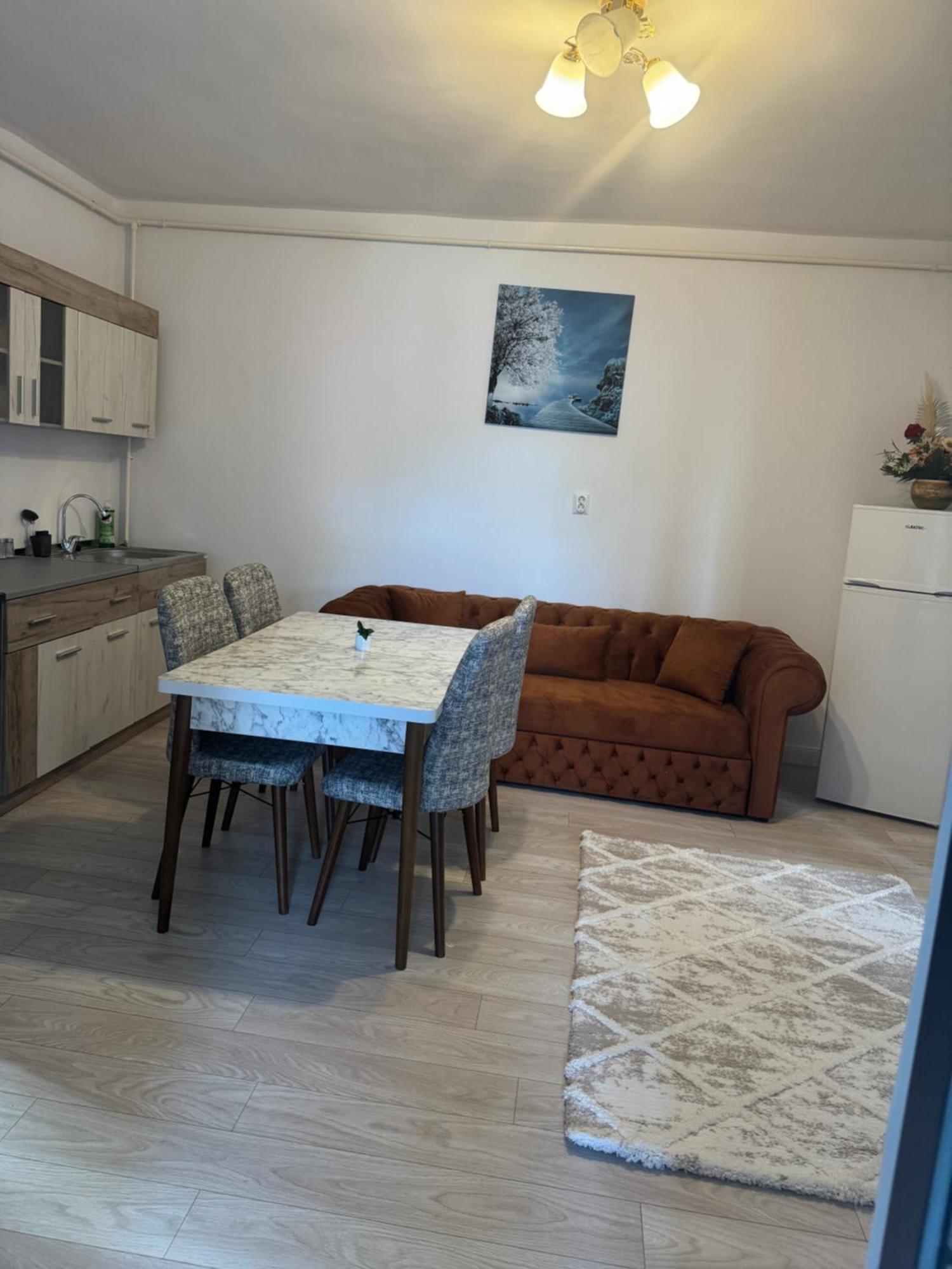 Apartament'S Moise ทูร์ดา ภายนอก รูปภาพ